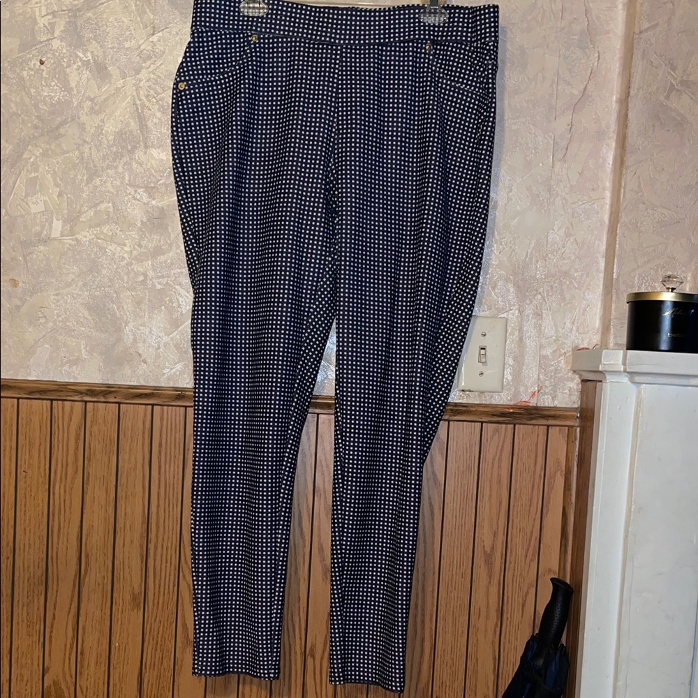 Black & white checkered Michael kors pants (1X)